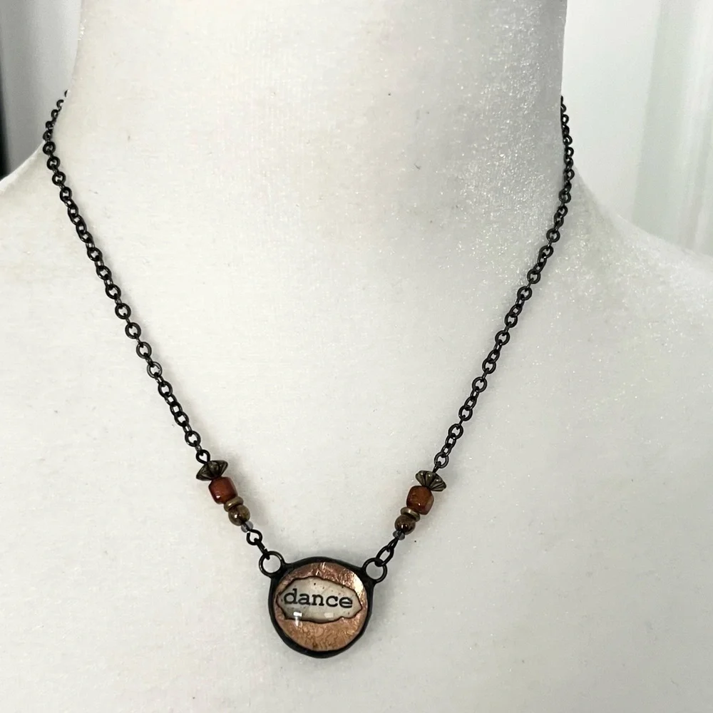 🍭6/$30 Dance dome pendant necklace